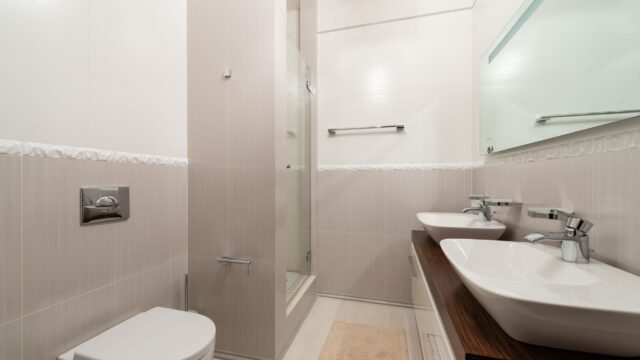 How Often Should You Clean Your Bathroom? A Realistic Schedule