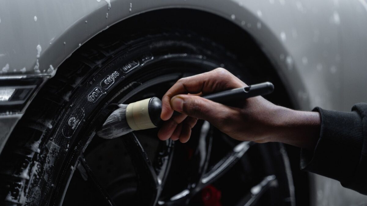How to Clean Car Wheels and Tires: Brake Dust, Wheel Finishes and Tire Dressing