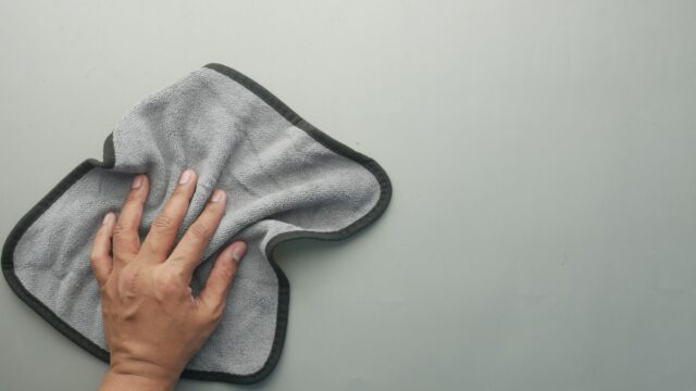 How to Reduce Dust in Your House: Sources, Filters and a Simple Routine