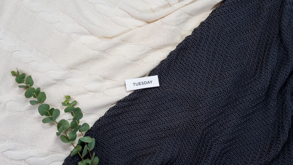 How to Wash a Weighted Blanket: By Weight, Fill and Cover Type