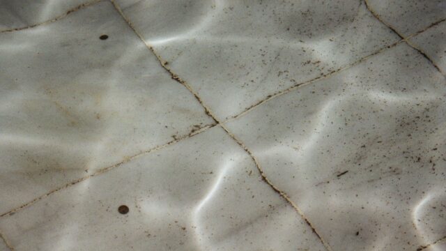wet floor water